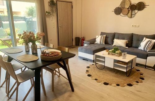 Spata-Artemida Apartment | Mocha Luxury Residence