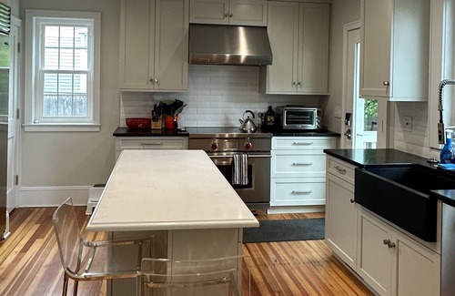 Fairfield House | Mod Beach Get-A-Way!
