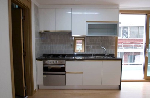 Hannamil-tong Apartment | Mod. spacious apt., great for digital nomads