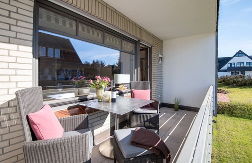 Wenningstedt-Braderup Apartment | Modern 2-room apartment close to the beach with approx. 50 m², for up to 2 people