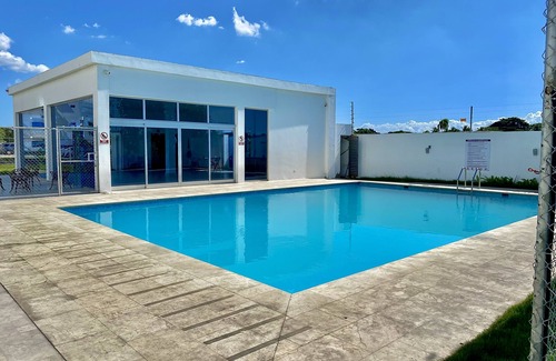 Santiago de los Caballeros House | Modern APT Newly Furnished with wifi/pool/gym!