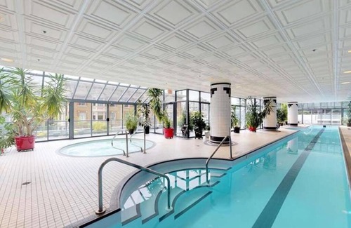Downtown Vancouver Apartment | Modern 1-bed suite in Heart of Downtown