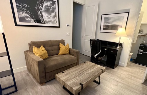 Desert View Village House | Modern 1-Bed Suite Near Desert Ridge, Mayo Clinic, Waste Management Open