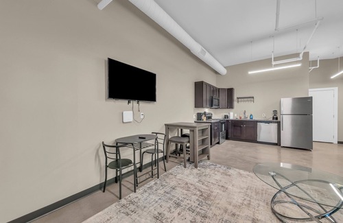 Waldron Apartment | Modern 1-Bedroom Near Airport Free Parking & WiFi Clean and Comfortable Living