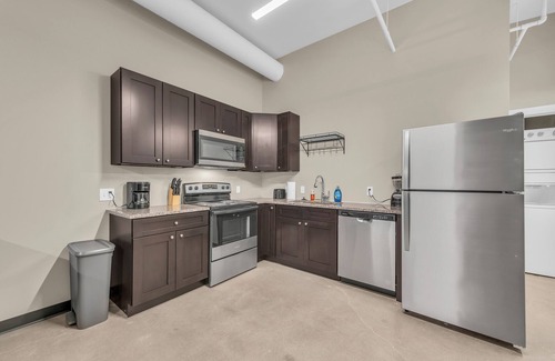 Waldron Apartment | Modern 1-Bedroom Near Airport Free Parking & WiFi Clean and Comfortable Living