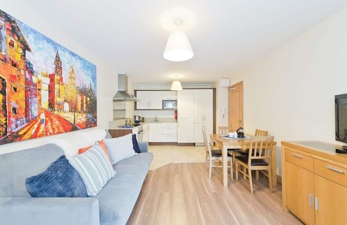 Merrion Apartment | Modern 1 BR Apartment in Sandymount Dublin 4