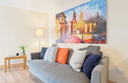 Merrion Apartment | Modern 1 BR Apartment in Sandymount Dublin 4