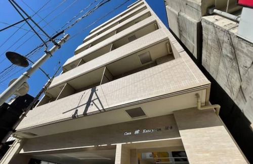 Hiroshima City Centre Apartment | Modern 1 BR near Hondori District for 6 Ppl