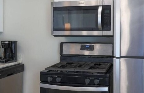 Downtown Memphis Apartment | Modern 1BR Apartment, Memphis