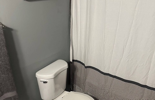 Fairbanks Apartment | Modern 2‑bed condo near downtown Fairbanks fully equipped kitchen in‑unit laundry off‑street parking
