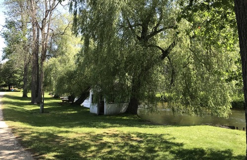 Au Train Cottage | Modern 2 Bedroom 1 Bath Just Steps From The Au Train River