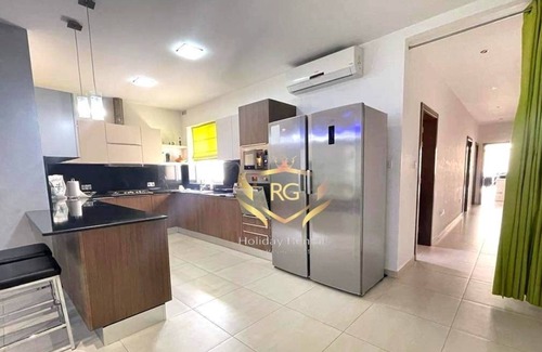 Marsaxlokk Apartment | Modern 2 bedroom apartment set in the picturesque fishing village of Marsaxlokk.