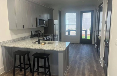 Dalton Condo | Modern 2 Bedroom Condo steps away from Downtown Dalton