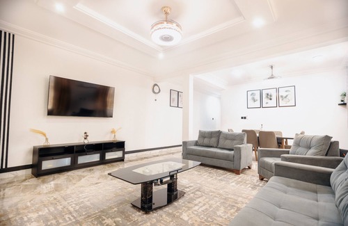 Aiyimensa House | Modern 2 bedroom fully furnished townhouse in a gated community near Aburi