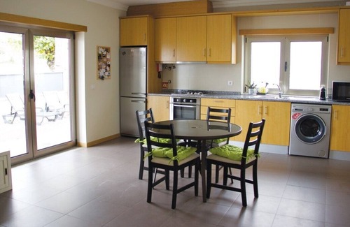 Arganil Apartment | Modern 2 bedroom village apartment with WiFi and beautiful mountain views!
