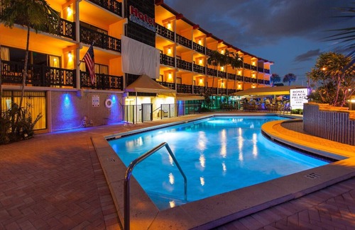 Galt Mile Hotel | Modern 2BR Adult-only Suite Near Fort Lauderdale’s Scenic Coast
