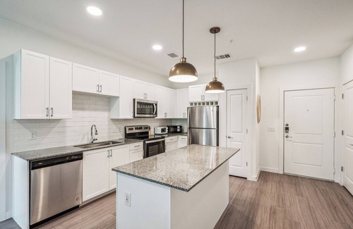 Austin Apartment | Modern 2Br Apartment I Properties by Preston