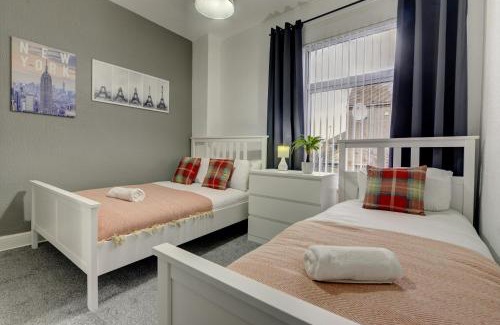 Coventry House | Modern 2BR Gem I Free Parking I Sleeps 5