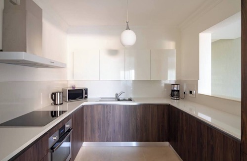 Sliema Apartment | ✨ Modern 3-bedroom ground floor apartment in Sliema’s award-winning Fort Cambridge 🌊. Luxury living, top location & just steps from the sea, shops & cafés ☕🛍️.