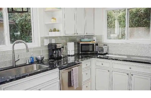 Prunedale House | Modern 3 Bedroom in Monterey County
