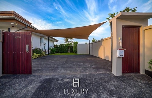 Hua Hin Villa | Modern 3 Bedroom Private Pool Villa (MP-67)