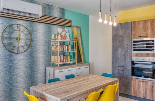 Msida Apartment | Modern 3 bedroom with Jacuzzi and terrace MCAR1-1
