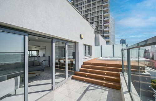 Tel Aviv City Center Apartment | Modern 3 BR Penthouse with Jacuzzi in Rothschild Blvd by HolyGuest