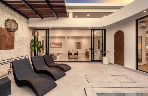 Pecatu Villa | Modern 3BD Villa w/Pool Close to Bingin Beach
