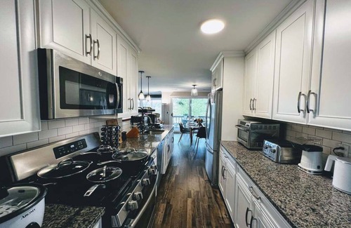 Vernon House | ⛷Modern 3bd2bth, walk to SPA & dining