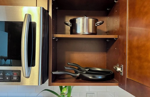 Charlotte House | Modern 3BR Getaway Near UNCC, IKEA & PNC Arena