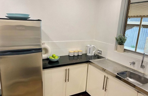 Craigie House | Modern 3BR Stylish House in Craigie