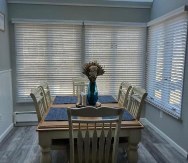 Tannersville House | Modern 3BR Townhouse Near Kalahari, Aquatopia & Great Wolf