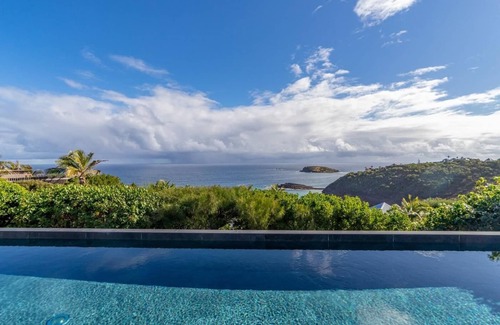 Pointe Milou Villa | Modern 6 BDRM Luxury Villa w BBQ and Pool