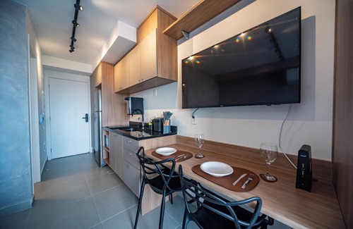 Santo Amaro Apartment | Modern and Sophisticated Studio - Santo Amaro | Near US Consulate and Metro