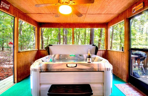 Young Harris Cabin | Modern A-Frame in Blairsville - Indoor Hot Tub & Firepit