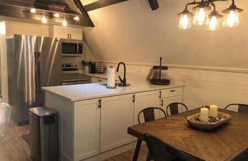 Highlands Ski Chalet | Modern A-frame, Large Deck, 5 Min walk to Main st.
