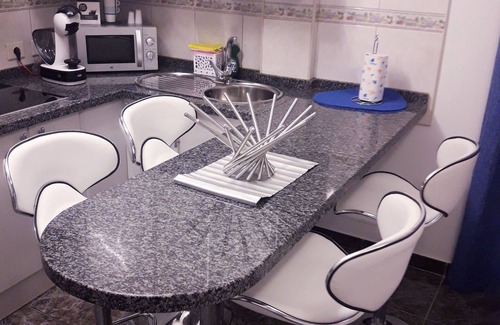 Playa de Arinaga Condo | Modern and beautiful fully equipped house, wifi and television with Nexfli.