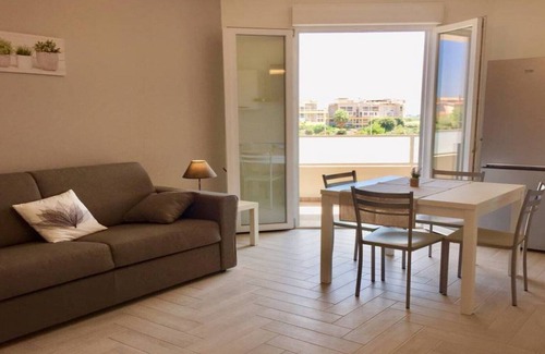 Quartu Sant'Elena House | Modern and bright, a stone's throw from the sea