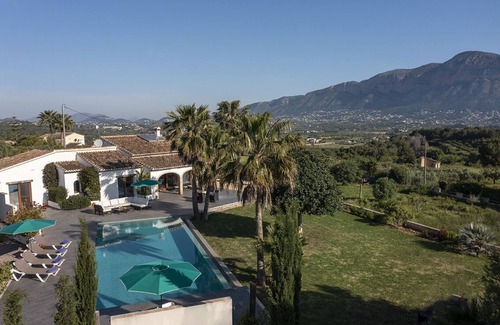 Tarraula Villa | Modern and cheerful villa in Javea, on the Costa Blanca, Spain with private pool for 6 persons