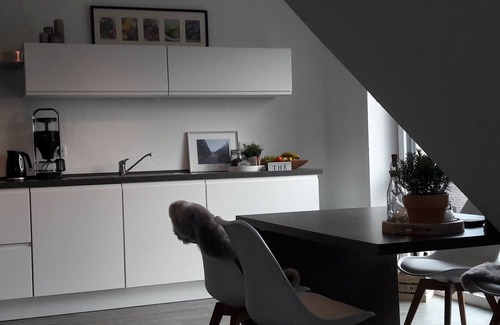 Leer Apartment | Modern and cozy apartment in Loga, near the Evenburg and Ostfriesland hiking trail