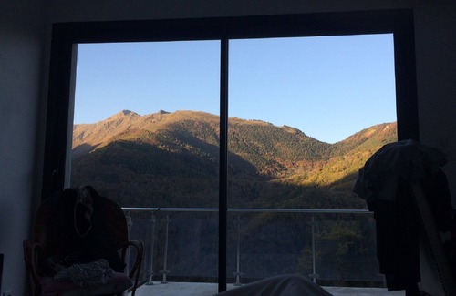Gesties Ski Chalet | Modern and comfortable chalet with stunning views of the Ariege Pyrenees