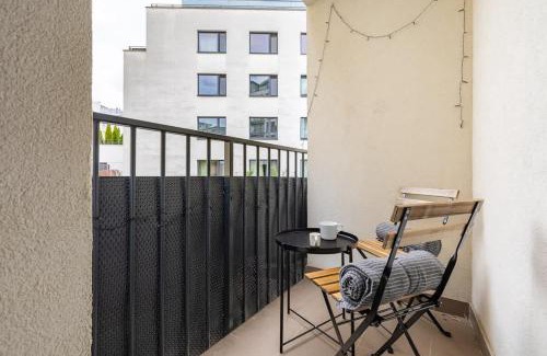 Old Town Apartment | Modern and Cozy flat with Balcony