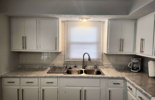 Columbus House | Modern and Cozy Space Near Columbus Attractions