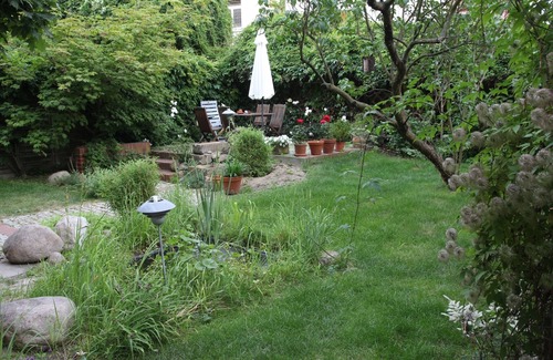 Mockern Apartment | Modern and friendly 3-bedroom apartment with beautiful garden