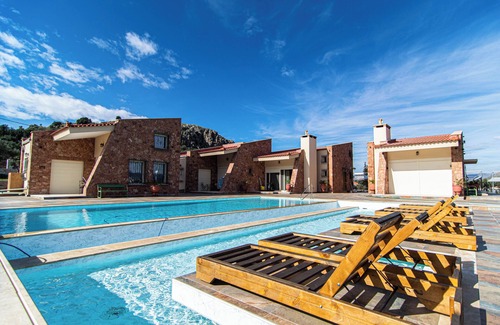 Nafplion City Centre Villa | MODERN AND LUXURY SUITES FOR RELAX OR ESCAPE TO MAGICAL NAFPLIO