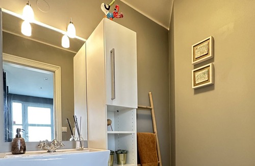 Reykjavik House | Modern and spacious 3 bedroom house, with fantastic view over Reykjavik.