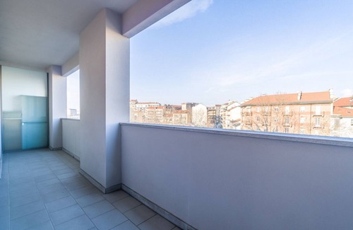 San Paolo Apartment | Modern and spacious apartment is located in a prestigious area of the city near the Polytechnic, situated less than 2 km away, and well connected to the historic center thanks to public transport that allows you to reach all points of interest in the cit