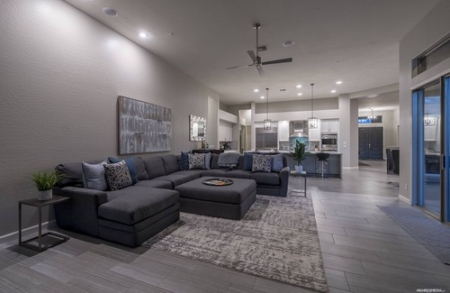 Pinnacle Foothills House | Modern and Spacious Home near Troon North - Close to Golf Courses