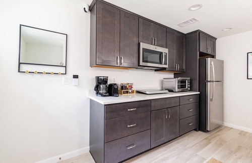 Brightwood House | Modern and Spacious 4BR 4BA House in Rock Creek Park