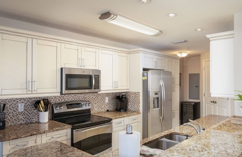 New Smyrna Beach Condo | Modern and stylish 3 bed, 3 bath luxury condo on beautiful New Smyrna Beach
